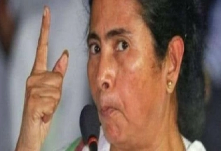 ममता बनर्जी ने राज्यपाल बोस से छेड़खानी के आरोपों को लेकर मांगा इस्तीफा